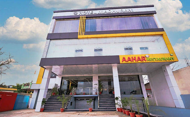 Hotel Madhuram, Ayodhya